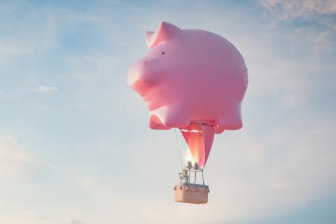 cash webinar - piggy air balloon
