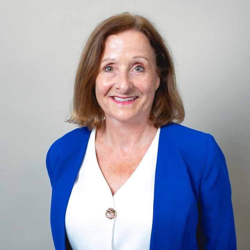 Elaine Merritt, Senior Financial Adviser